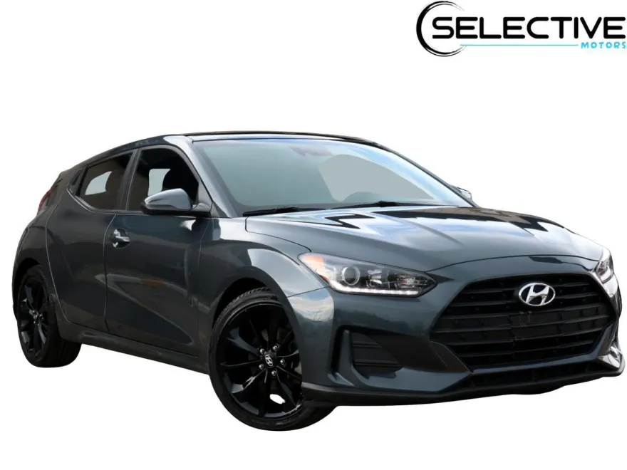 2020 Hyundai Veloster 2.0L Premium photo 1