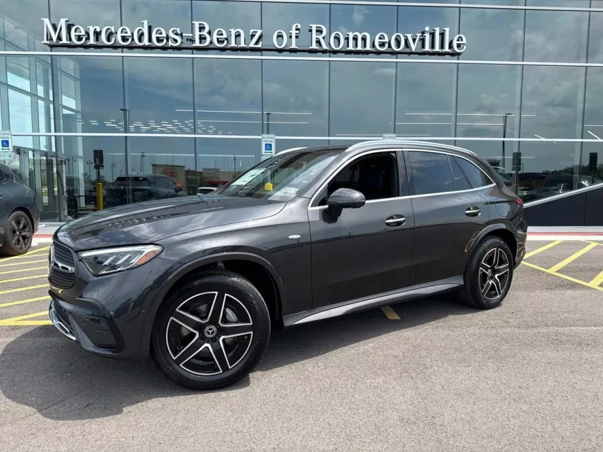 2025 Mercedes Benz GLC 350e 4MATIC photo 1