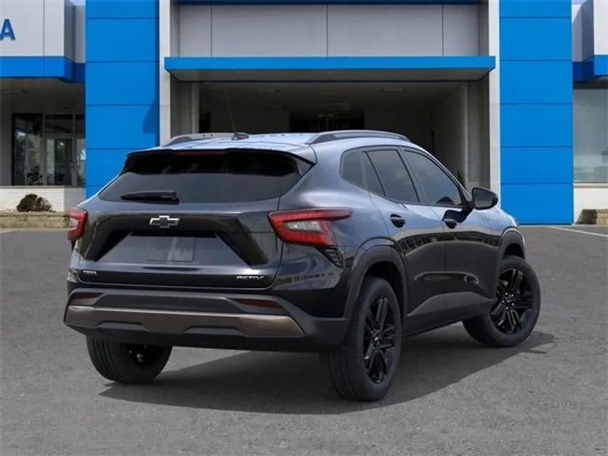 2025 Chevrolet Trax ACTIV photo 1