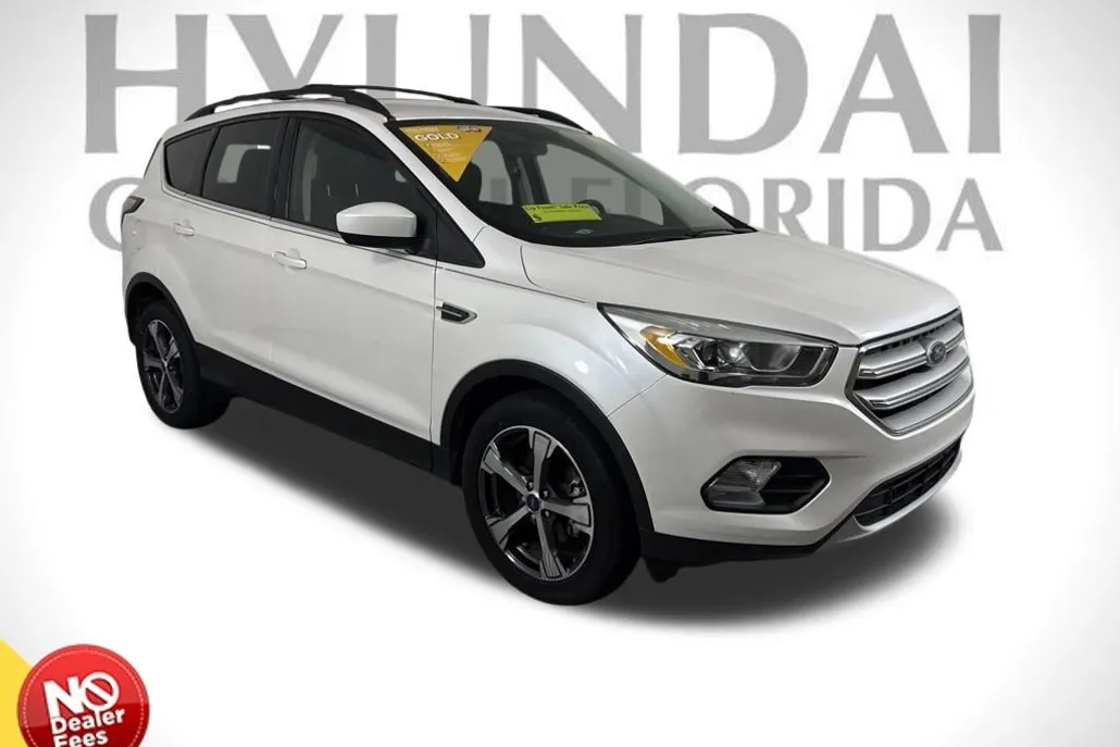 2018 Ford Escape SEL photo 1