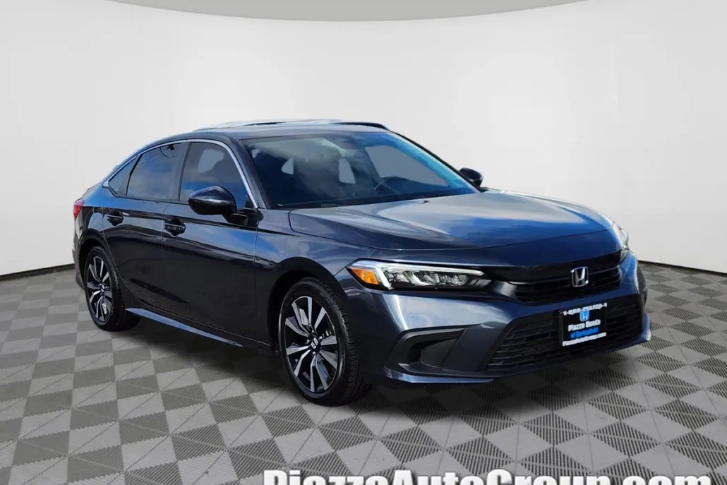 2023 Honda Civic EX photo 1