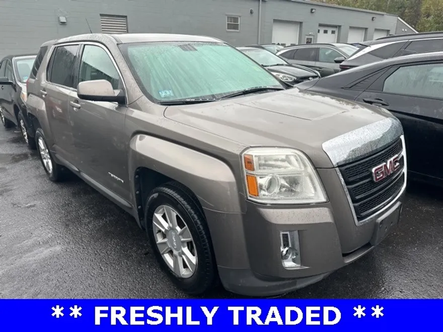 2011 Gmc Terrain SLE photo 1
