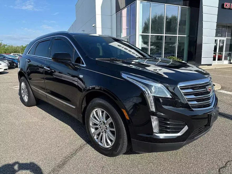 2017 Cadillac XT5 Base photo 1