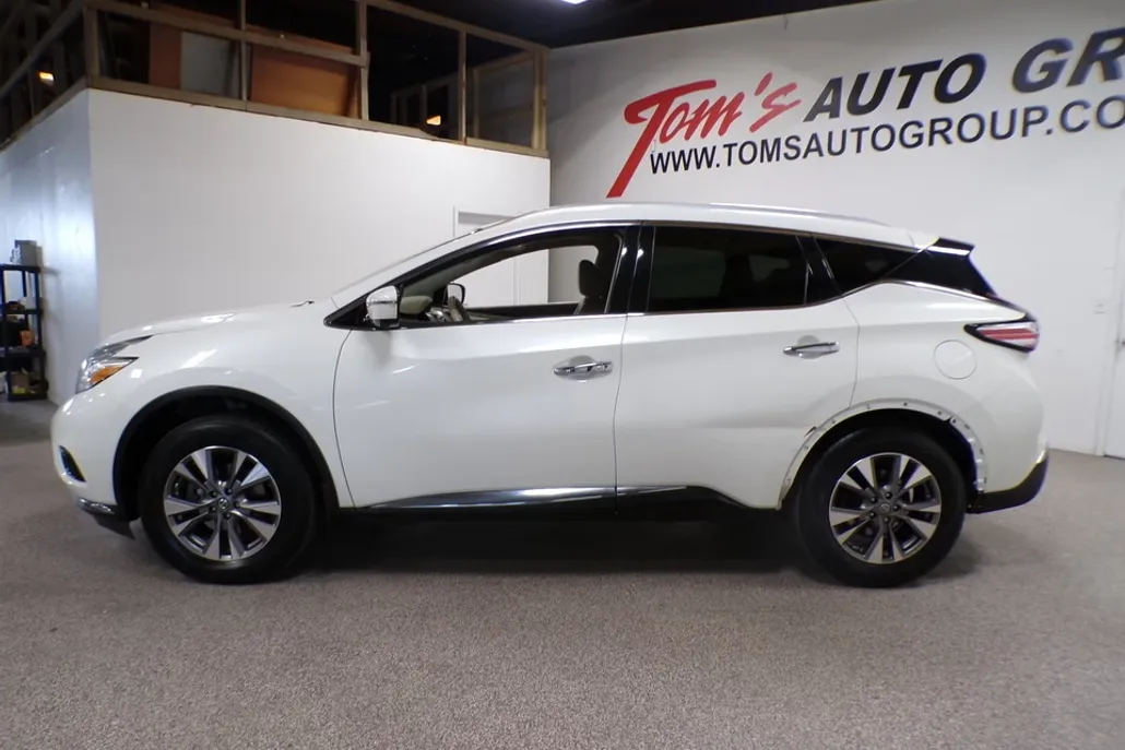 2016 Nissan Murano SL photo 1