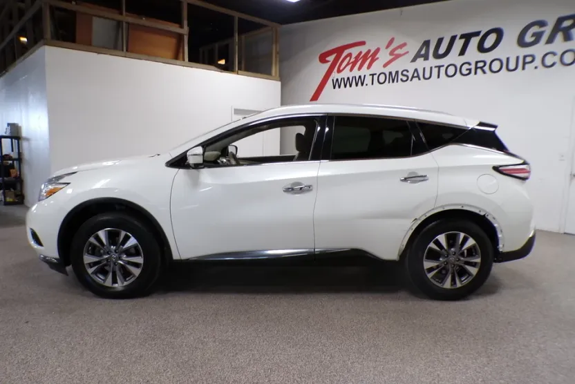 2016 Nissan Murano SL photo 1