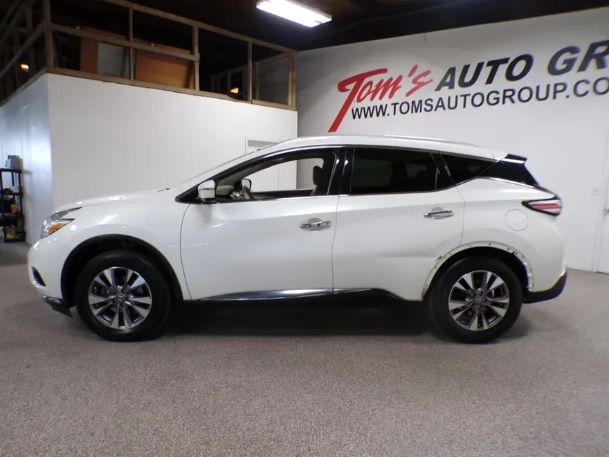 2016 Nissan Murano SL photo 1