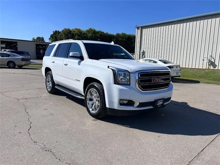 2020 Gmc Yukon SLT photo 1