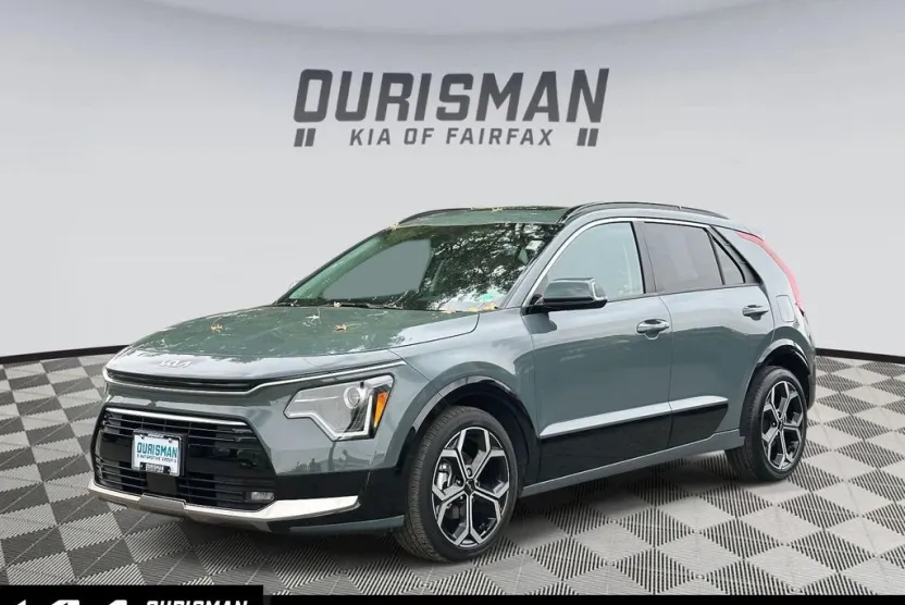 2023 Kia Niro EX Touring photo 1