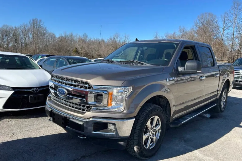 2020 Ford F-150 XLT photo 1