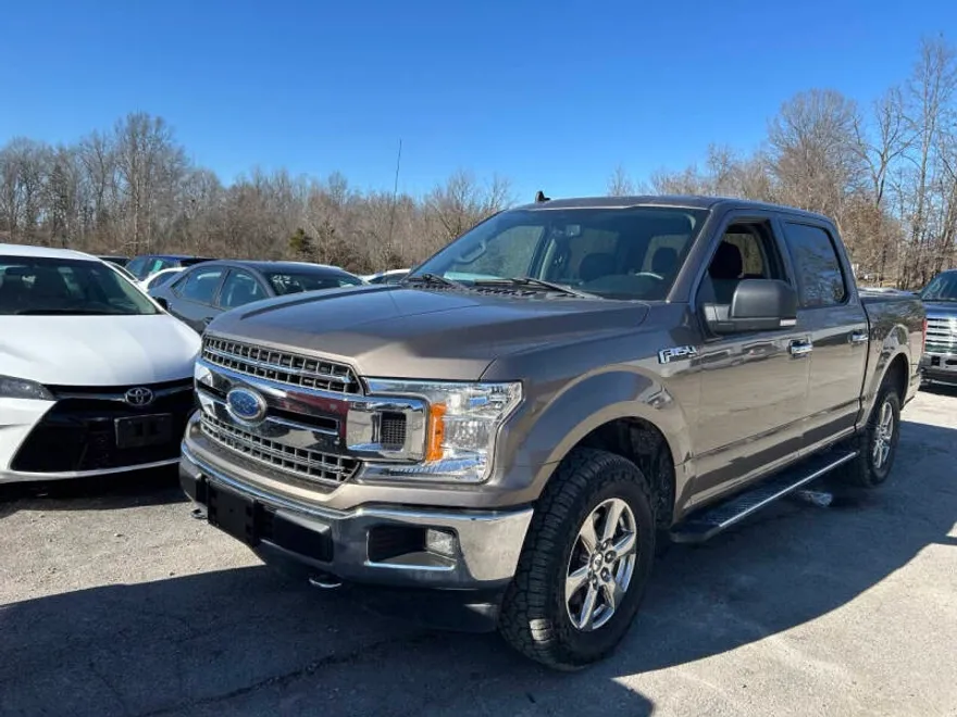 2020 Ford F-150 XLT photo 1