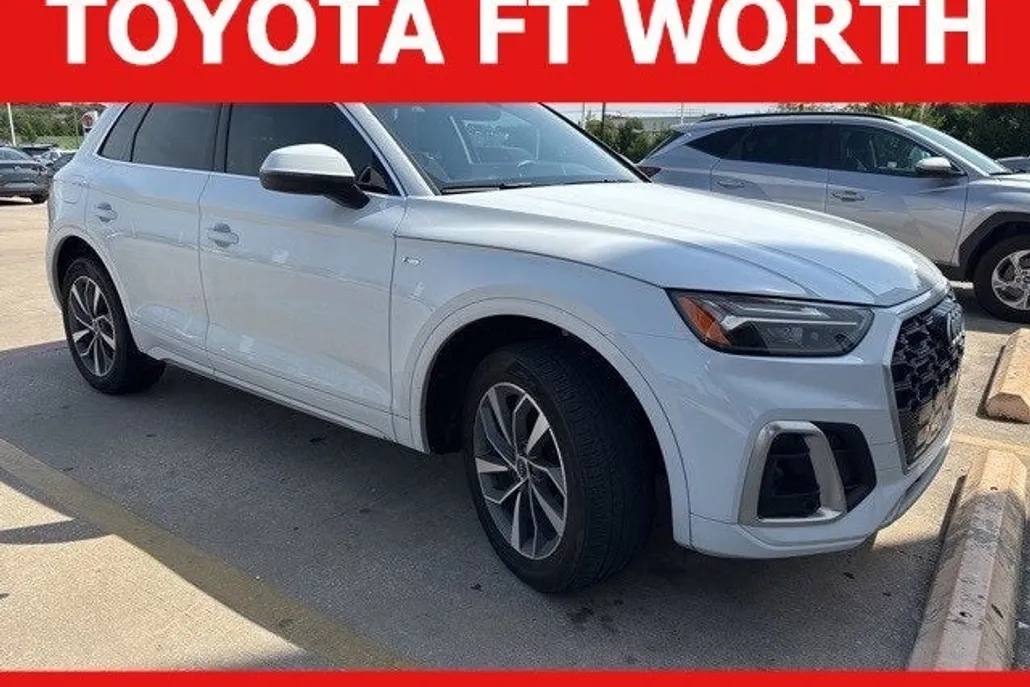 2023 Audi Q5 45 S line Premium photo 1