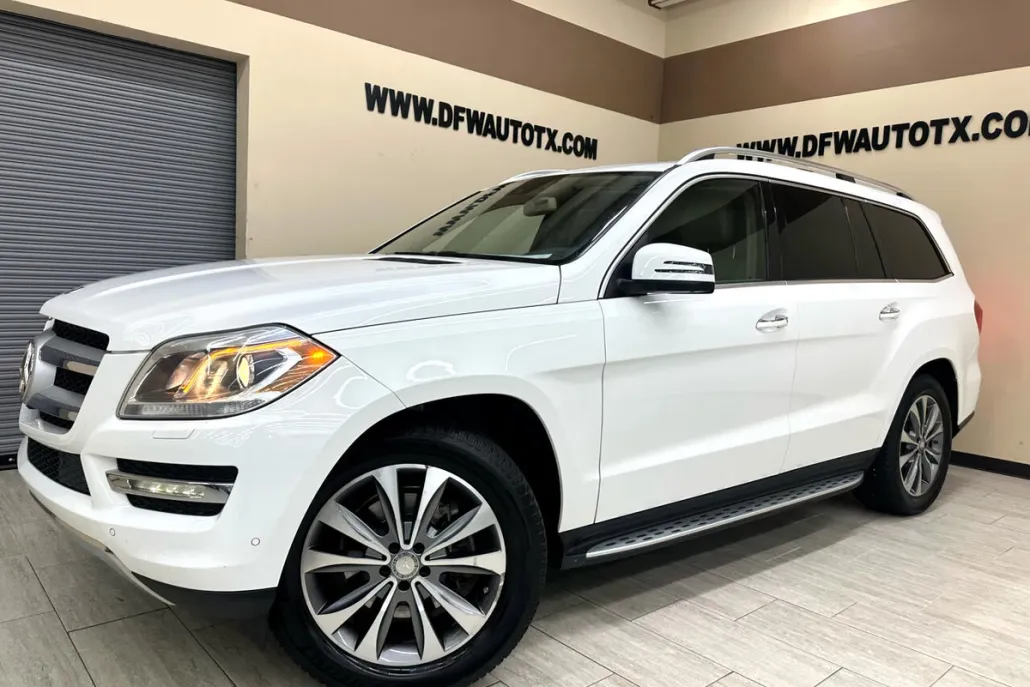 2016 Mercedes Benz GL 450 photo 1