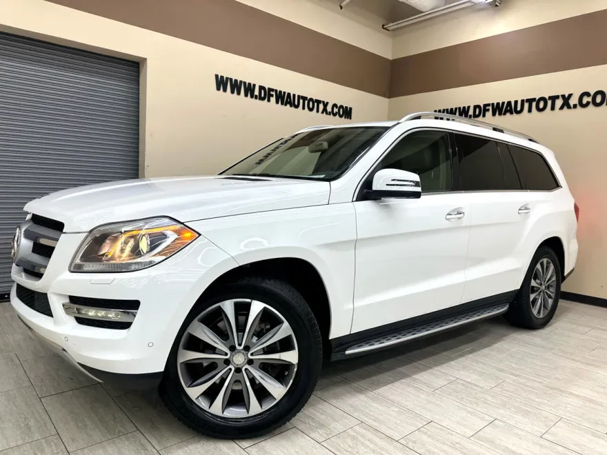 2016 Mercedes Benz GL 450 photo 1
