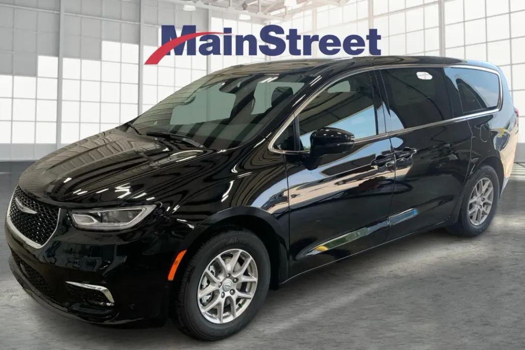 2025 Chrysler Pacifica photo 1