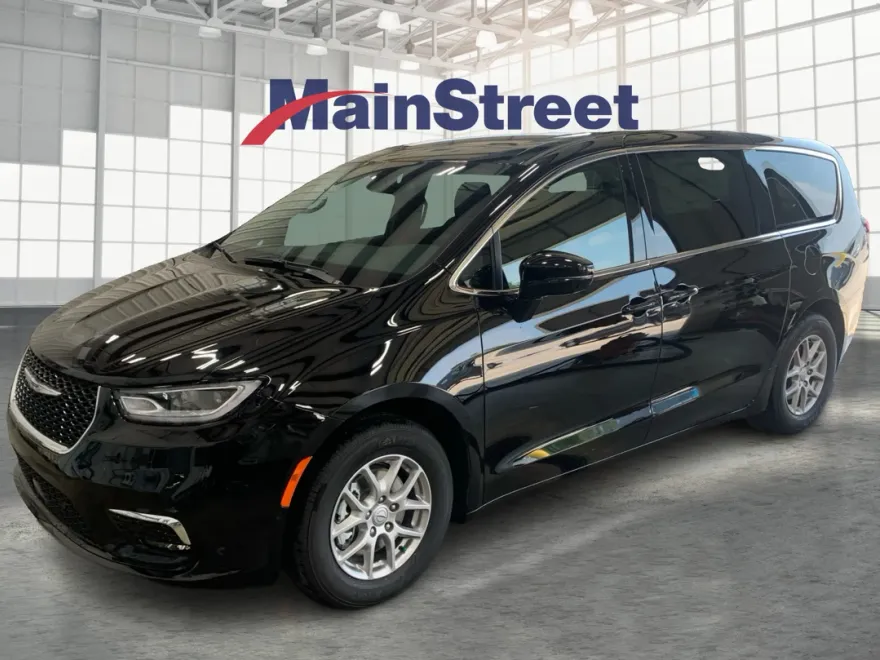 2025 Chrysler Pacifica photo 1