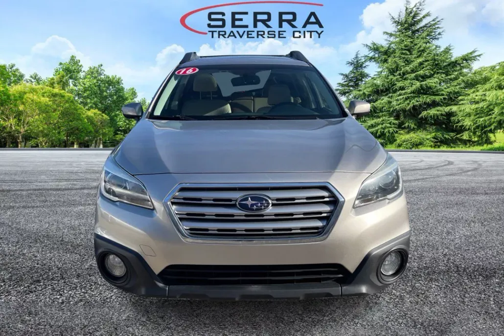 2016 Subaru Outback 2.5i Premium photo 1