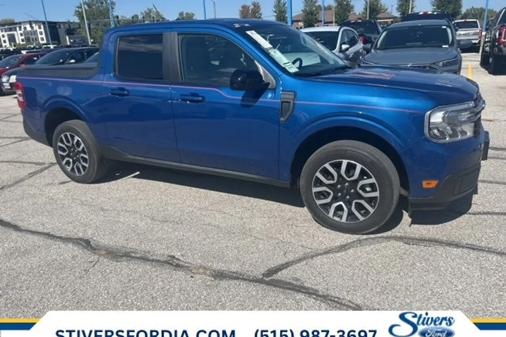 2024 Ford Maverick Lariat photo 1