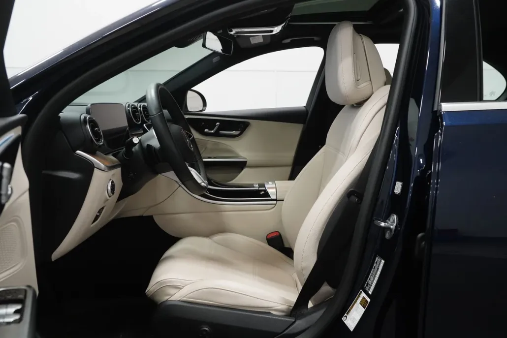 2023 Mercedes Benz C 300 4MATIC Sedan photo 1