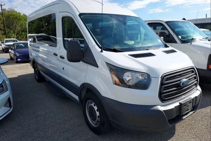 2018 Ford Transit photo 1