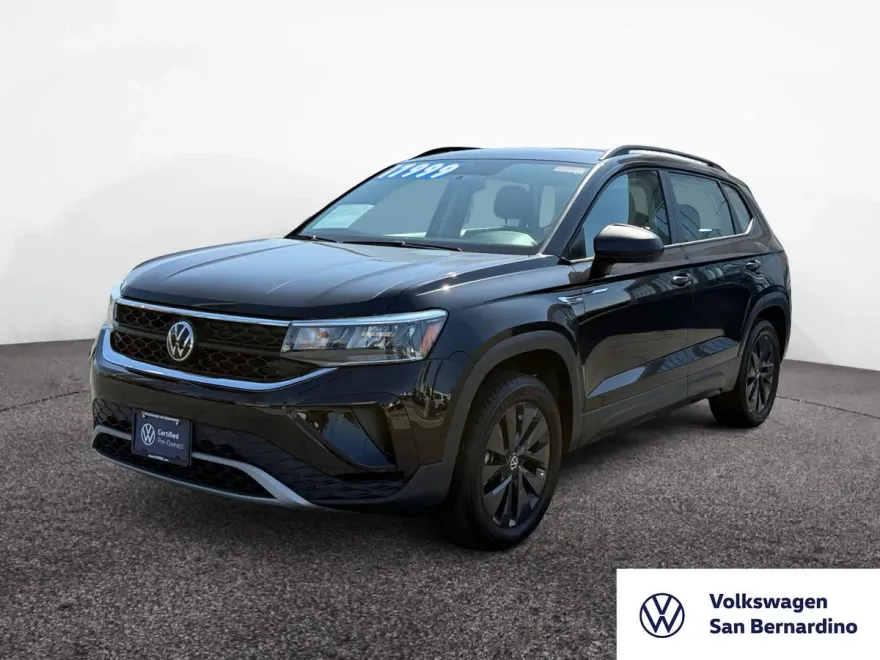 2022 Volkswagen Taos S photo 1