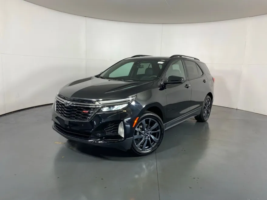 2023 Chevrolet Equinox RS photo 1