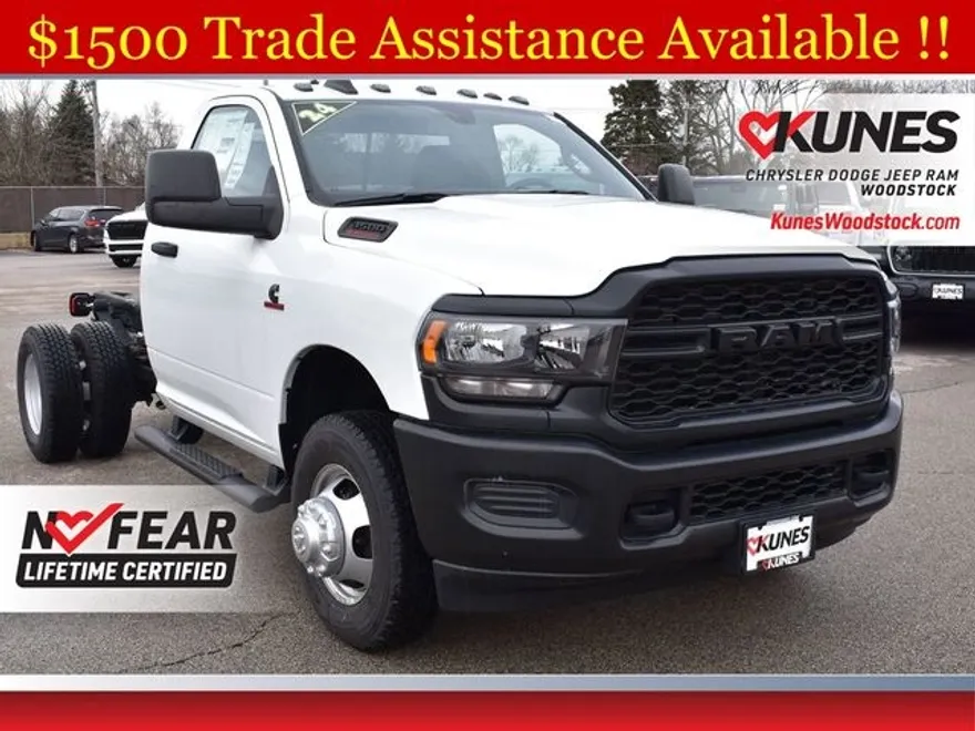 2024 Ram 3500 Tradesman photo 1