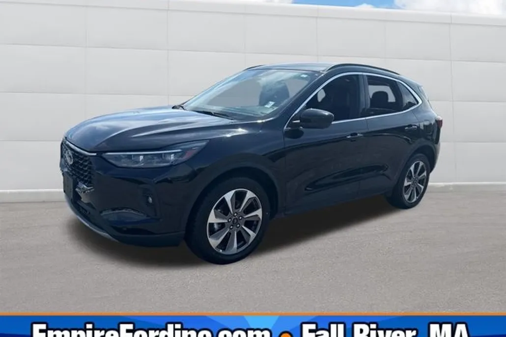2024 Ford Escape Platinum photo 1