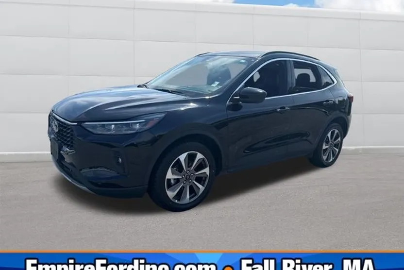 2024 Ford Escape Platinum photo 1