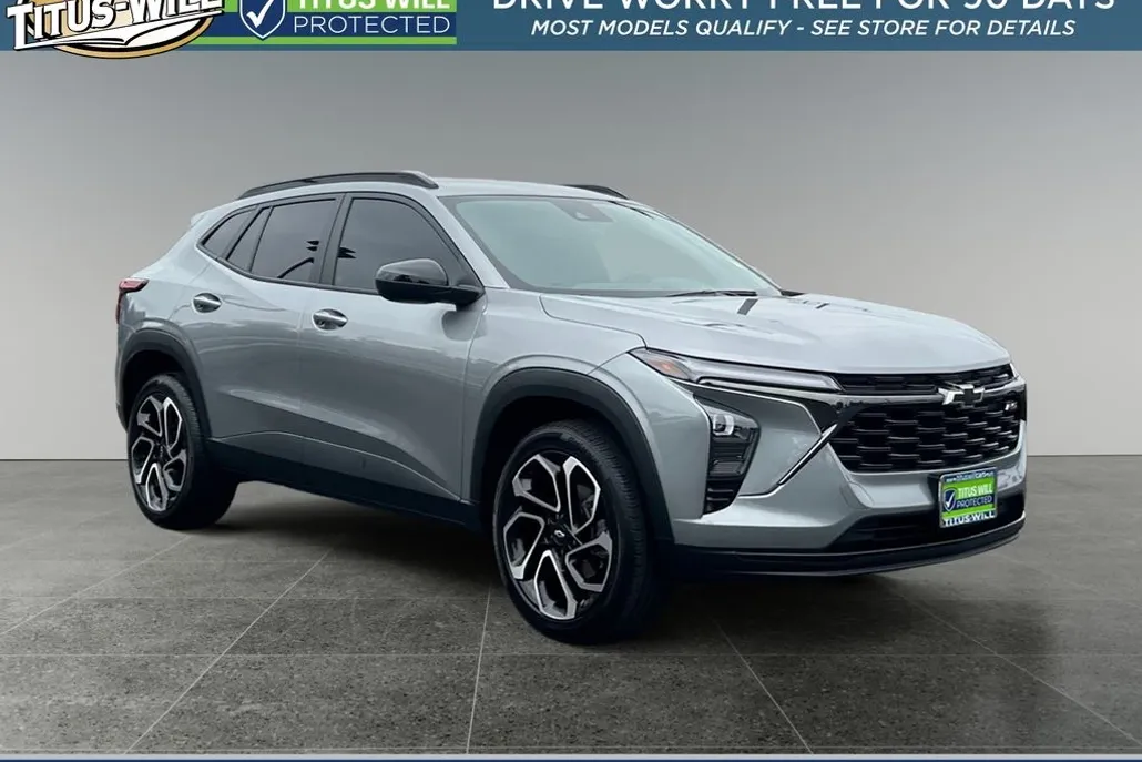 2024 Chevrolet Trax photo 1