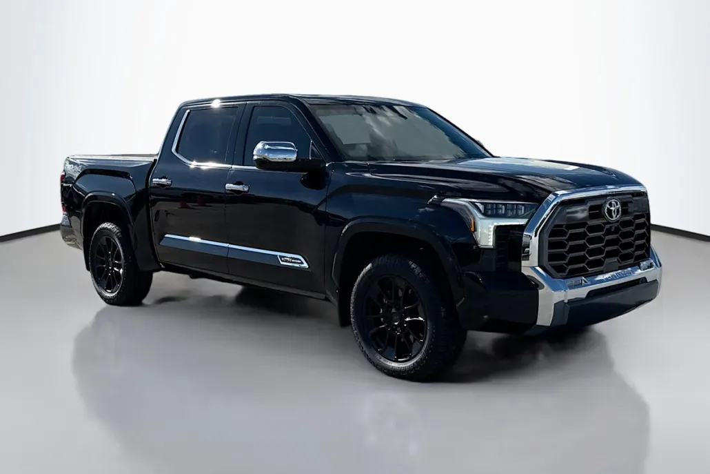 2023 Toyota Tundra 1794 Edition CrewMax photo 1