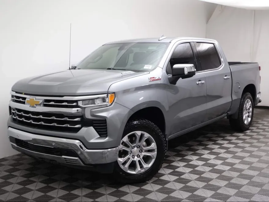 2023 Chevrolet Silverado 1500 LTZ photo 1