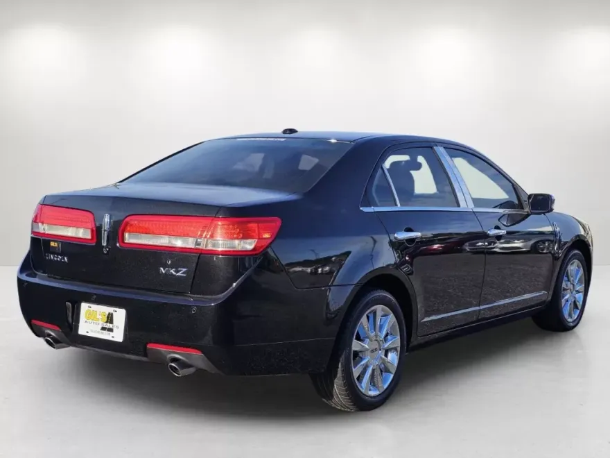 2012 Lincoln MKZ photo 1