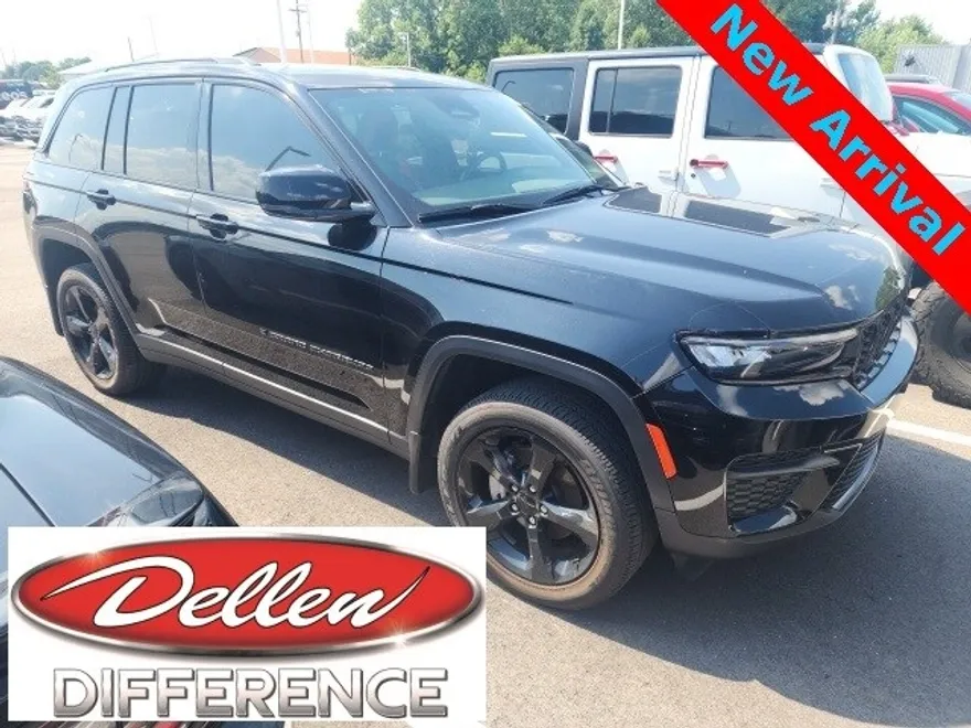 2024 Jeep Grand Cherokee Laredo photo 1