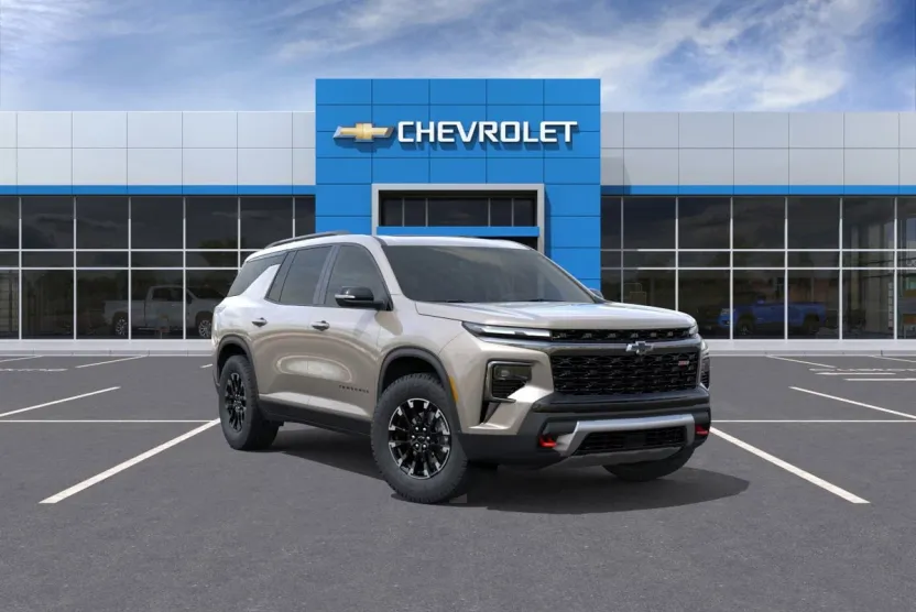 2026 Chevrolet Traverse Z71 photo 1