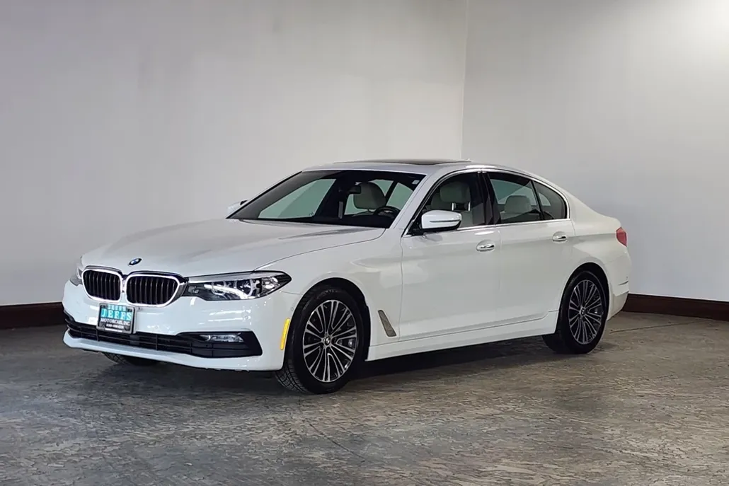 2017 Bmw 530i xDrive photo 1
