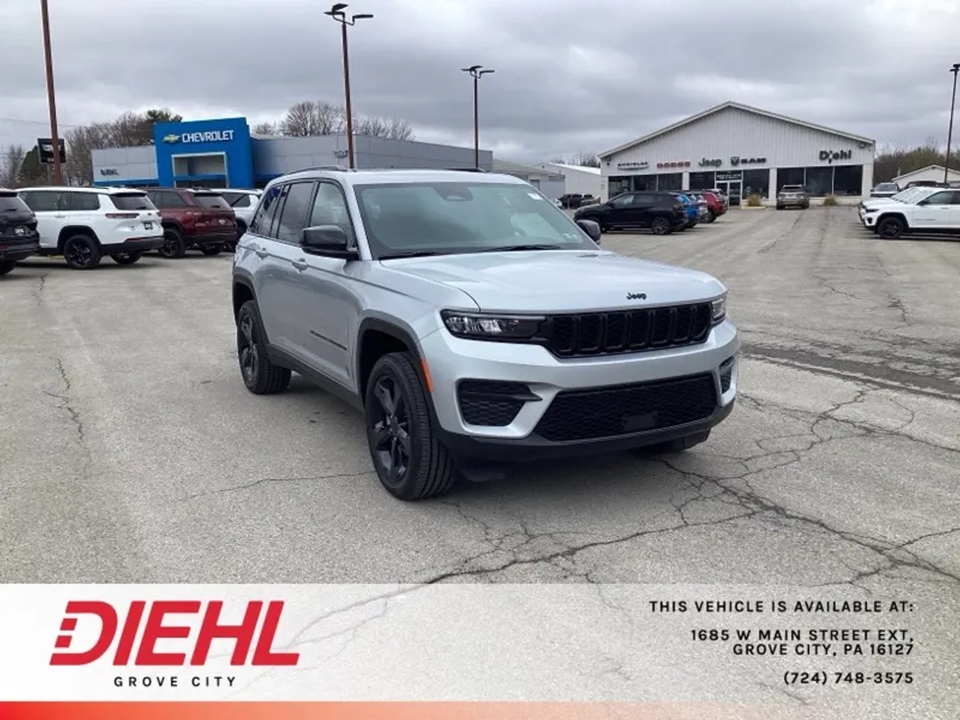 2025 Jeep Grand Cherokee Altitude photo 1