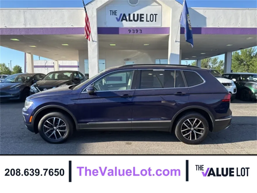 2021 Volkswagen Tiguan SE photo 1