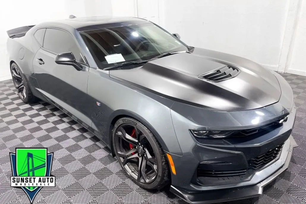 2021 Chevrolet Camaro SS photo 1