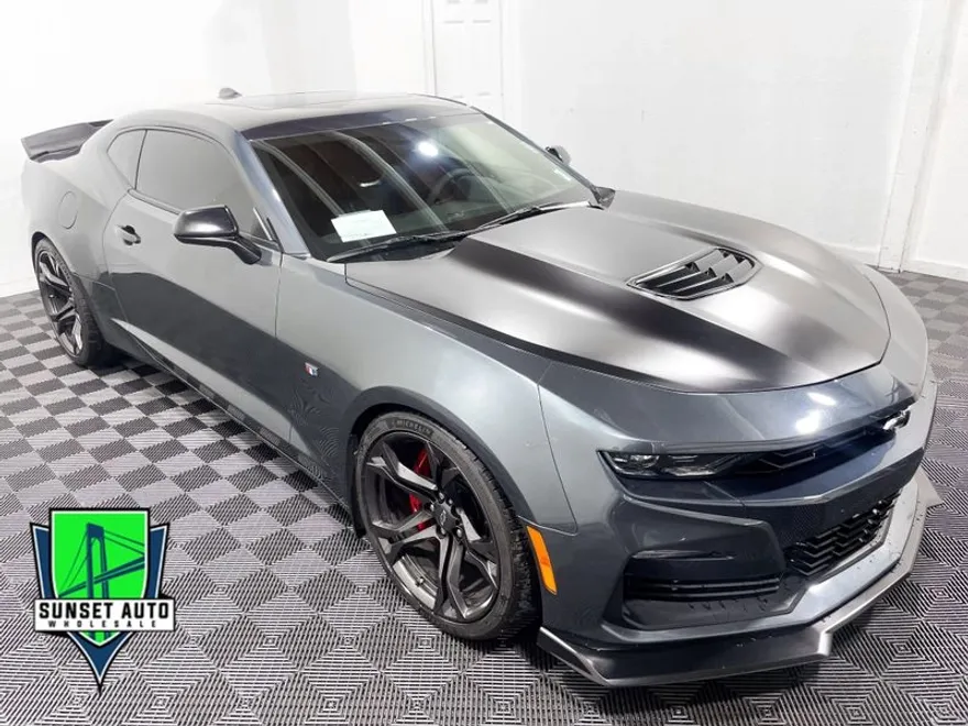 2021 Chevrolet Camaro SS photo 1