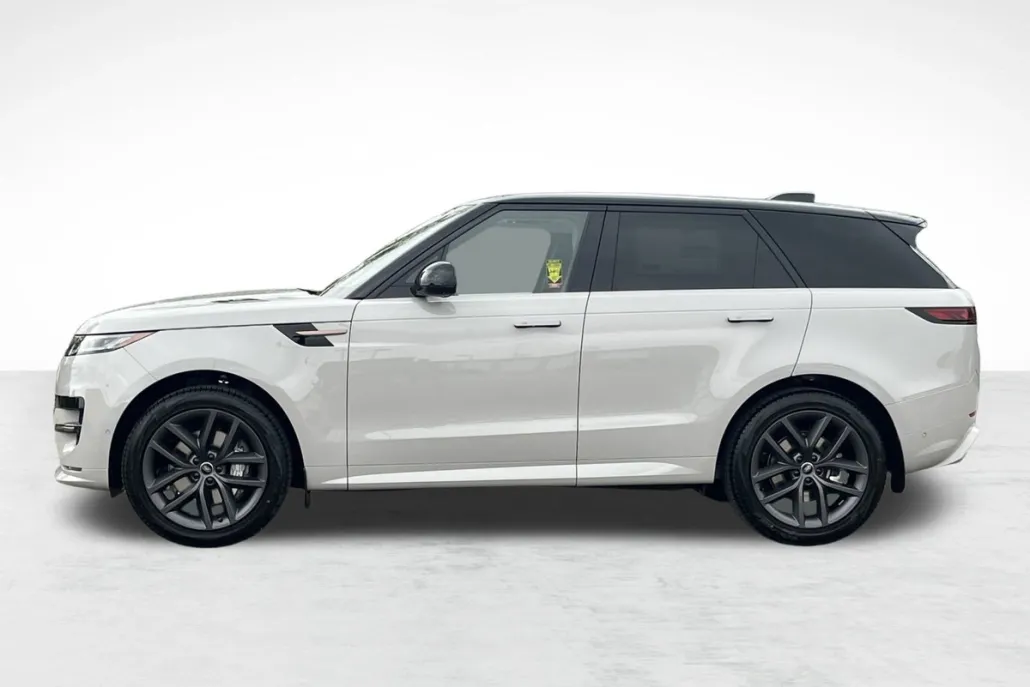 2025 Land Rover Range Rover Sport P400 Dynamic SE photo 1