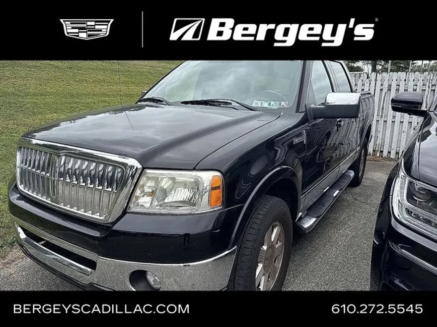 2008 Lincoln Mark LT photo 1