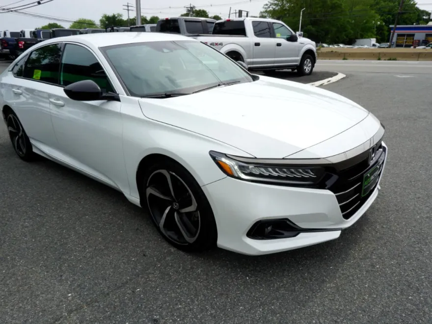 2022 Honda Accord Sport photo 1