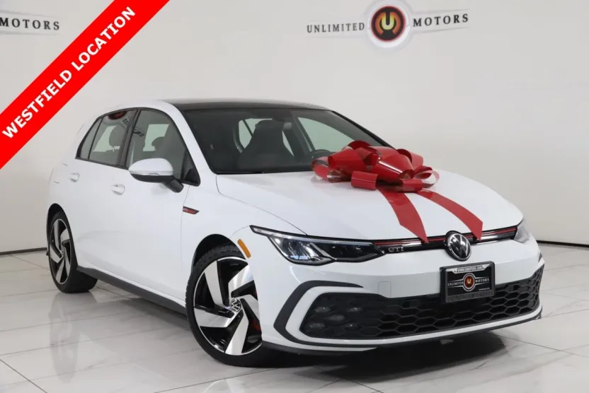 2023 Volkswagen Golf GTI photo 1