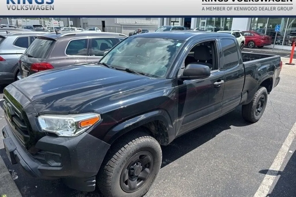 2019 Toyota Tacoma SR photo 1