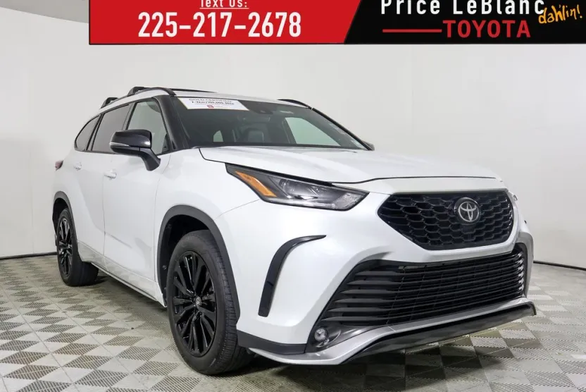 2024 Toyota Highlander XSE photo 1