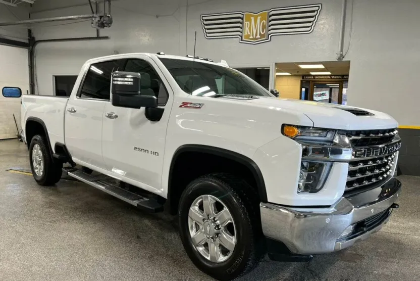 2020 Chevrolet Silverado 2500HD LTZ photo 1