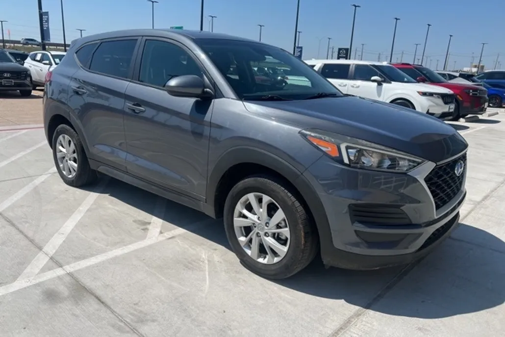 2019 Hyundai Tucson SE photo 1