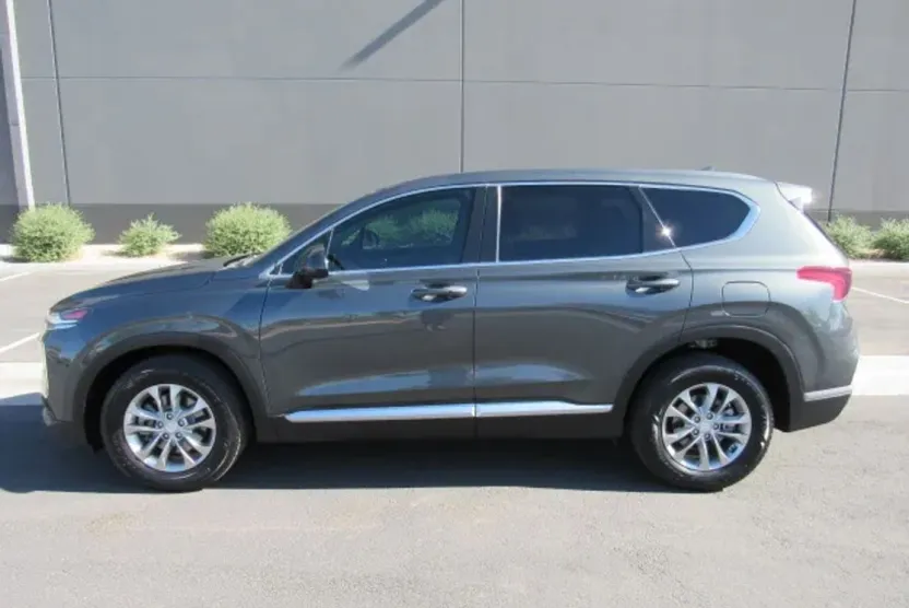 2020 Hyundai Santa Fe SEL Sport photo 1