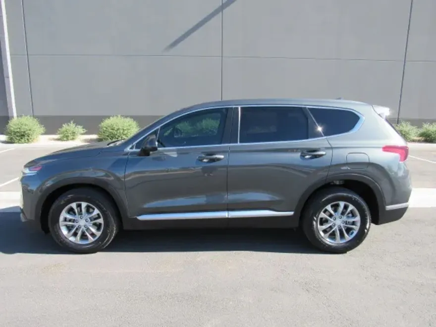2020 Hyundai Santa Fe SEL Sport photo 1