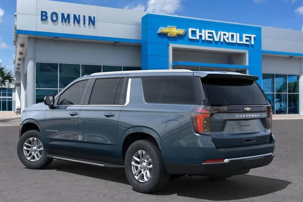 2025 Chevrolet Suburban LS photo 1